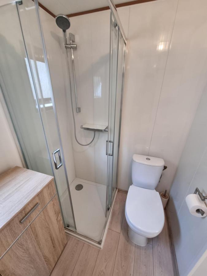 Ferienwohnung Direkt Am Strand In Makkum Ngoại thất bức ảnh
